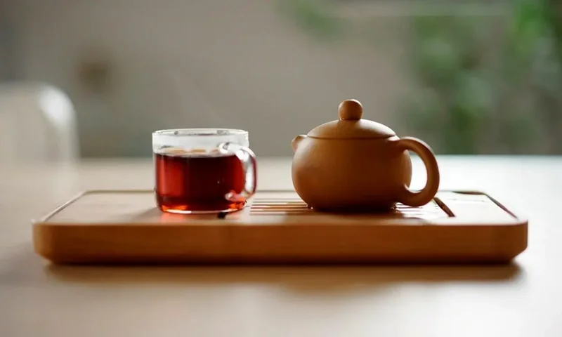 چای خوب را چگونه بشناسیم؟ راهنمای خرید چای لاهیجان اصیل